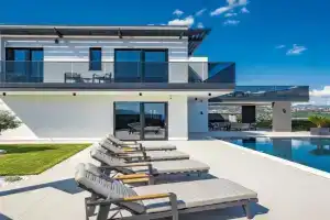 Villa Platinium, Opatija