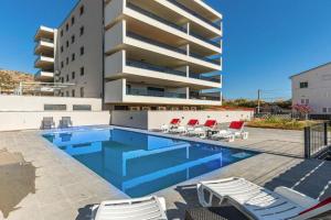 Stunning Apartment In Seget Donji, Trogir