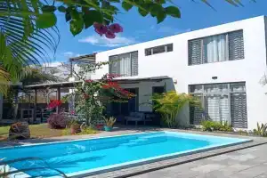 Lakeview villa, Roches Noires