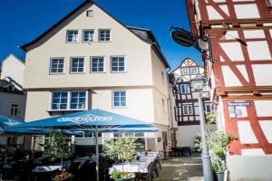 Designapartment im Herzen der Altstadt - 7 Guests - 3 Bedrooms - 2 Bathrooms, Limburg an der Lahn