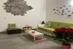 Iris Apartment, comfort e stile nel cuore di, Bisceglie