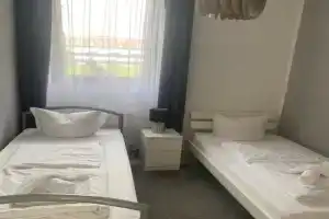 Gold Star Apartment Nr.2, Sarstedt