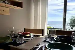 [Suite Letizia] Vista mare-Wi-Fi-Box Auto incluso Apartments, Sanremo