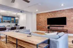 Chic Condo Near FQ MG Stay NOLA Guest house, New Orleans