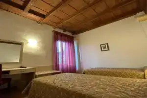 Domus San Bernardino Mini-hotel, Verona