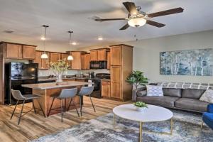 Ideally Located and Elegant Condo with Balcony! Apartments, Tallahassee
