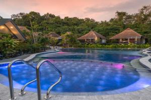 Loy Chalet, Klong Muang