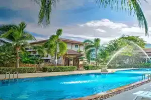 Suite with Pool View in Chaweng Apartments, Bophut