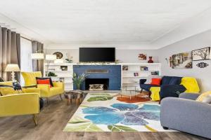 CUTE Remodeled Midcentury Cottage on Bench, Boise