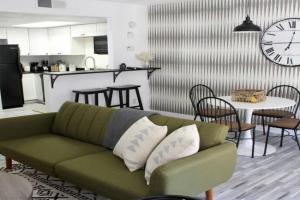Upgraded Condo Close to All the Action Apartments, Tempe