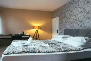 Végvári Hotel, Eger