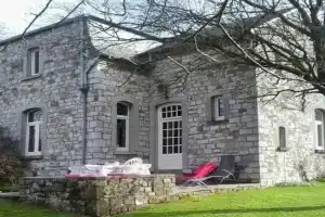 Gîte La Grange d'Herbuchenne Guest house, Dinant