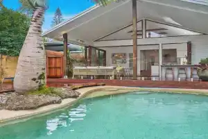 Espadrille Tres Villa, Byron Bay