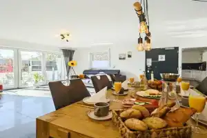 Kaiserin Sisi für bis zu 6 - Arbeitsplatz, Badewanne, Parkplatz, Waschmaschine Apartments, Dinkelsbuhl