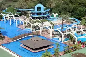 "VIVE BENAL BEACH" estudio 2501, vistas al mar y parque acuático, Torremolinos