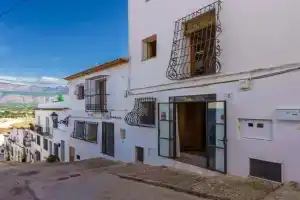 MIRA Luxury Boutique Stay Guest house, Altea