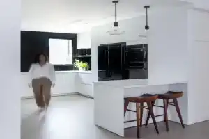 12 Shimon HaTzadik - By Beach Apartments TLV, Tel Aviv