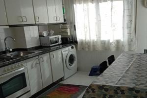 A parada da Ribeira Apartments, Orense