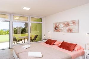 Green Paradise Apartments, Mlini