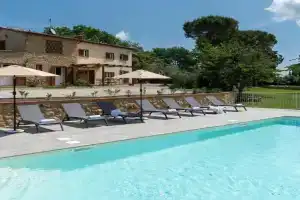 CASA LA FENICE 8&2, Emma Villas, Pomarance