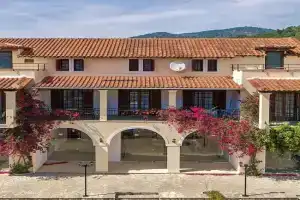 Villa Emily, Sivota