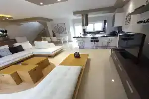 Homing Exclusive Luxury Residence Villa, Volos