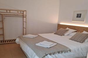 Precioso loft al lado Parc Vallparadís by Lofties Apartments, Sabadell