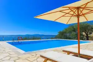 Vista Mare Ilios Villa, Nisakion