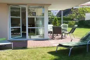 Am Seeufer 26c EG rechts Apartments, Waren