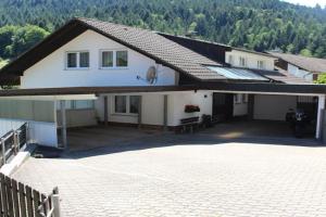 Ferienwohnung Schwarzwaldblick Apartments, Bad Rippoldsau