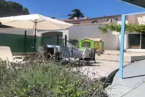Les Micocouliers - Spacieuse maison,4chambres ,avec Jardin- Parking -Wifi Guest house, Beziers