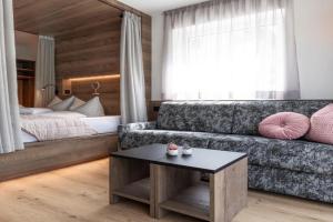 Bergmadl Apartments, Neustift