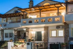 Volos luxury maisonette-Pelion view Villa, Volos