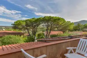 Casa Elba, Procchio
