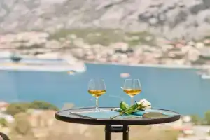 Huge Apartment with Stunning View and Sauna, Kotor