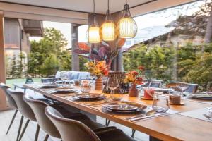 Boutique ChaletS Alpi - Private Sauna & Cinema, Garmisch-Partenkirchen