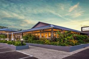 Bungalow Hotel, Cairns