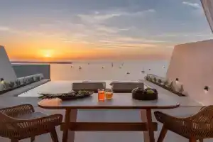 Santo Mine Suites, Oia
