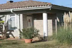 Harmath Vendégház Guest house, Balatonszarszo