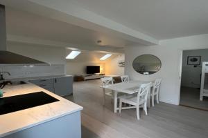 Nice Apartment close to everything, Malmoe