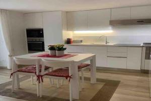 Pinzolo centro, grazioso appartamento Apartments, Pinzolo