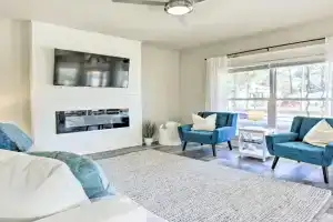 Modern Retreat with Yard and Patio! Guest house, Santa Rosa Beach