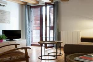 MH Apartments Liceo, Barcelona