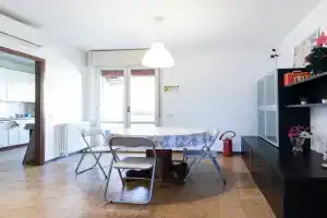 FARE BnB - Room Pappagnocca, Reggio Emilia