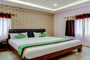 Treebo Three Street Inn, Bengaluru