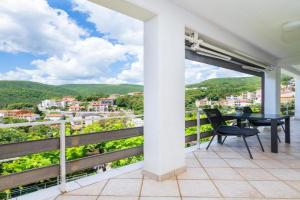 1 Bedroom Beautiful Apartment In, Rabac