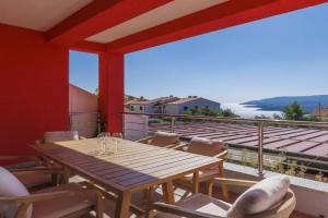 Apartment Flores by Interhome, Labin