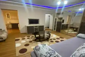 Komfortnaya 1-komnatnaya v tsentrea Apartments, Tashkent