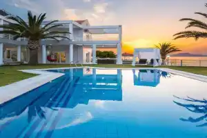 Gerani Hill Villa, Gerani