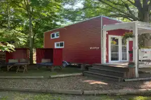 Tiny House Wupper im PIER9 Tiny House Hotel, Hamm